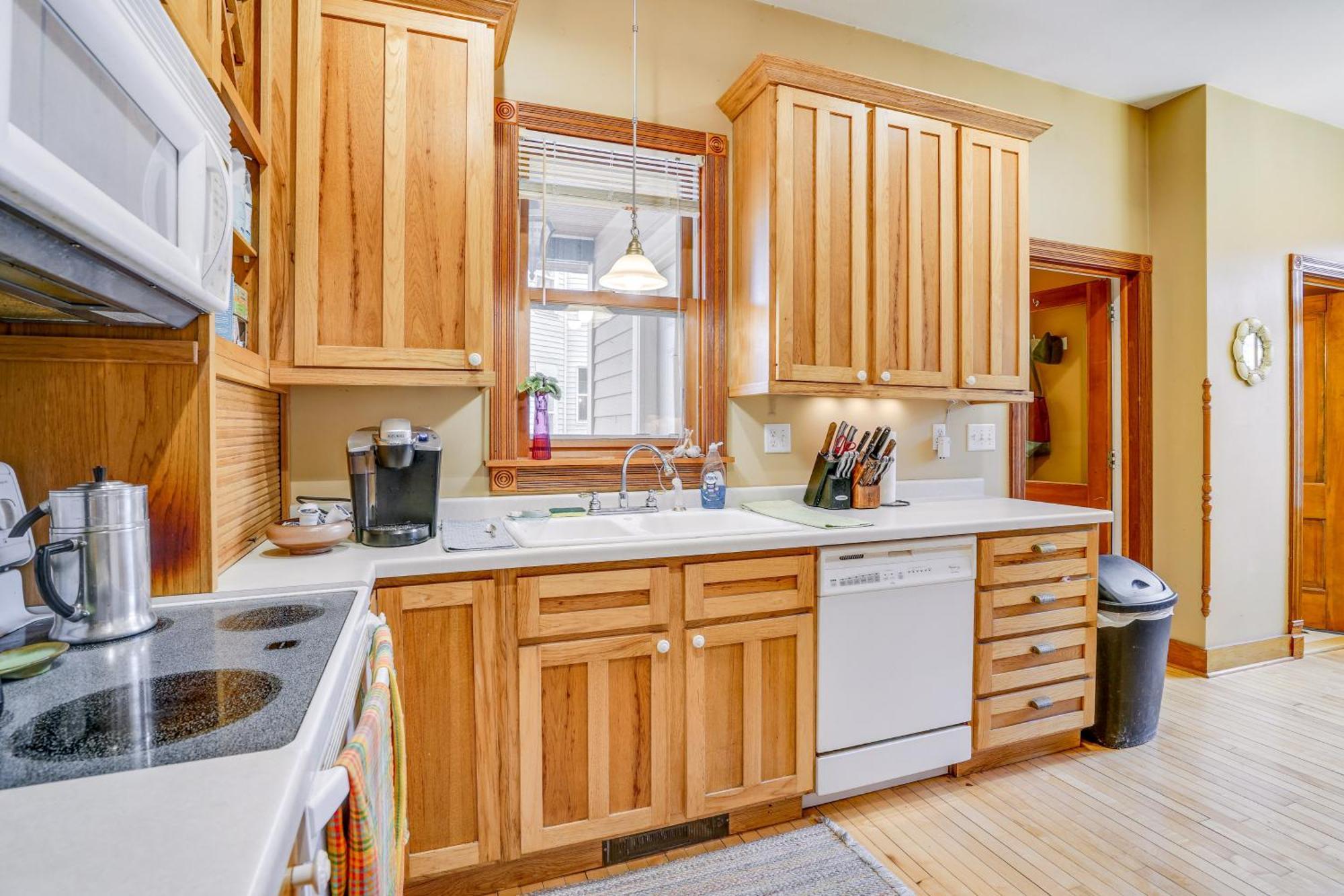 Eau Claire Retreat Close To Chippewa Riverfront! Εξωτερικό φωτογραφία